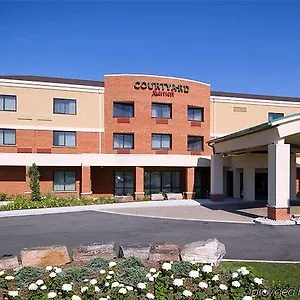 Courtyard By Marriott Hotel