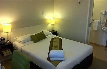 Aparthotel Brisbane Street Studios