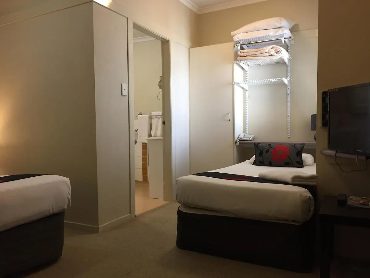Aparthotel Brisbane Street Studios
