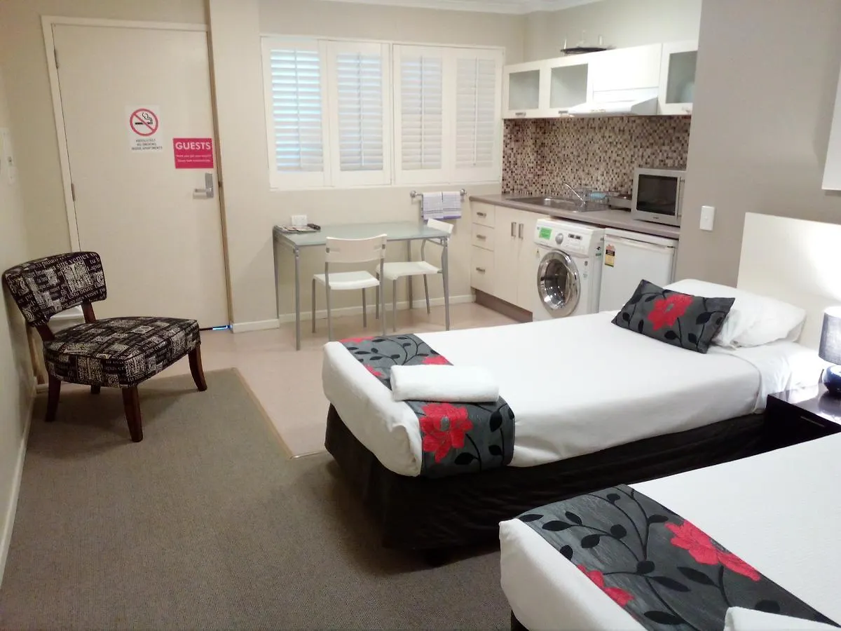Aparthotel Brisbane Street Studios