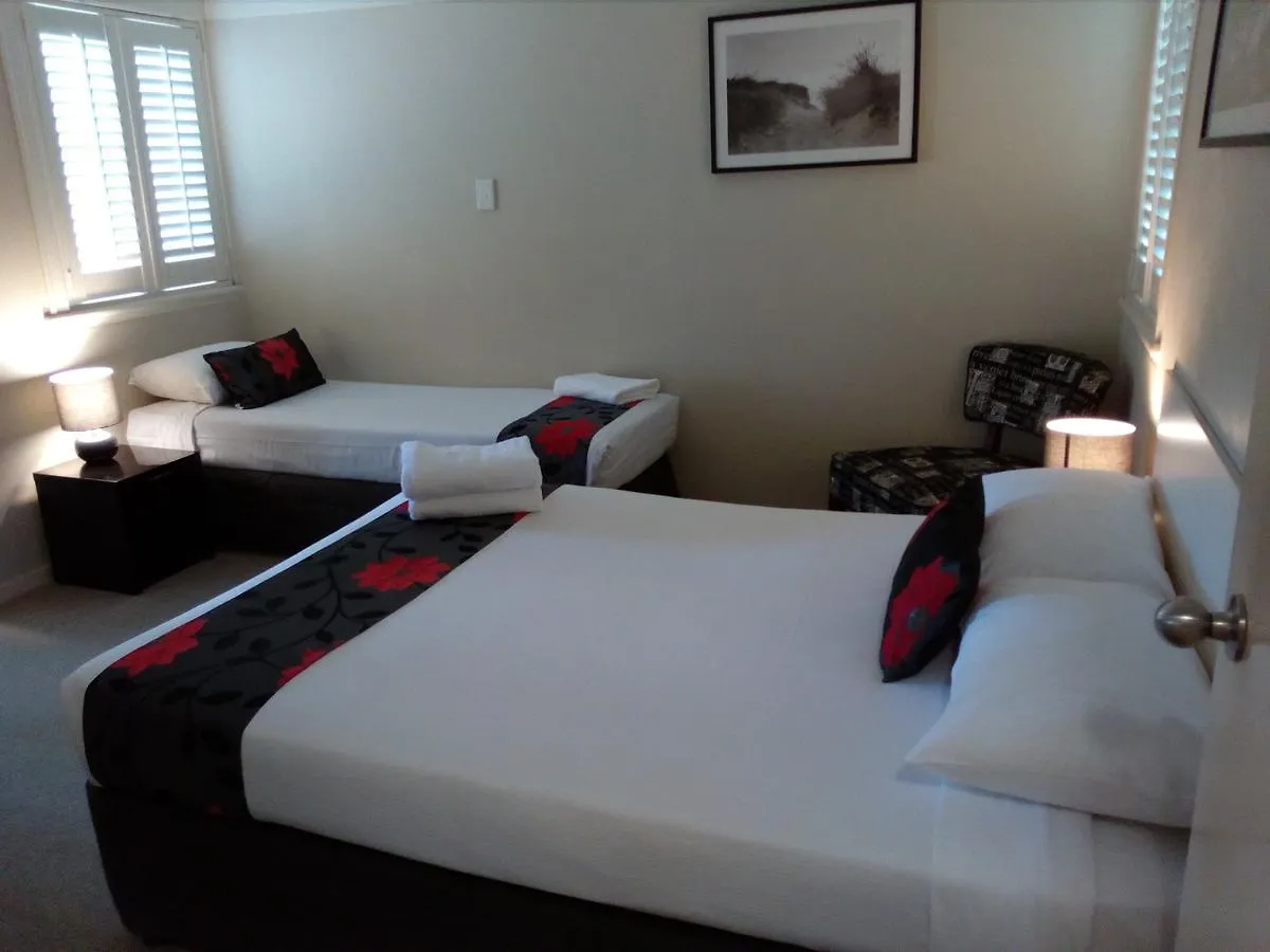 Aparthotel Brisbane Street Studios