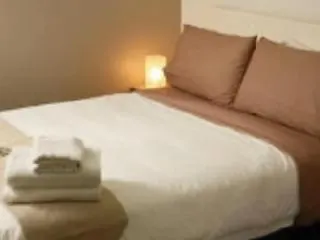 *** Aparthotel Brisbane Street Studios Australia