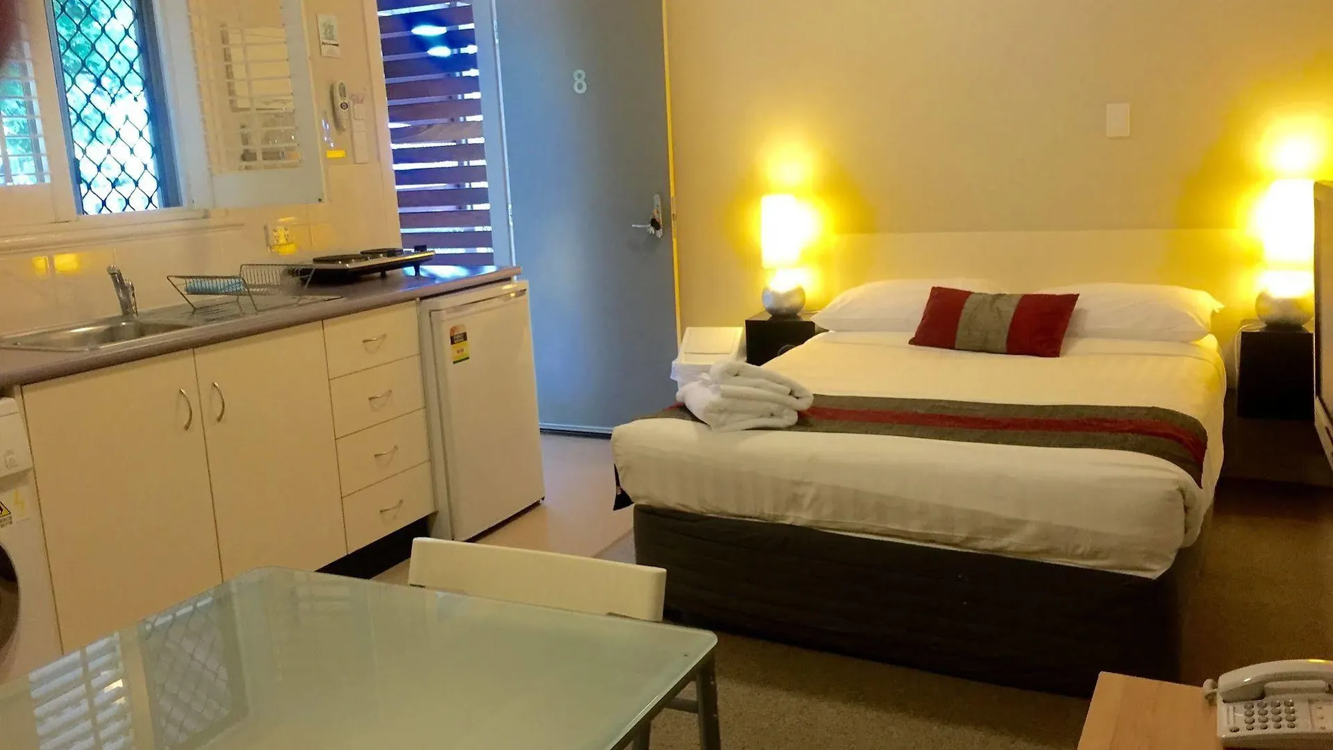 Aparthotel Brisbane Street Studios